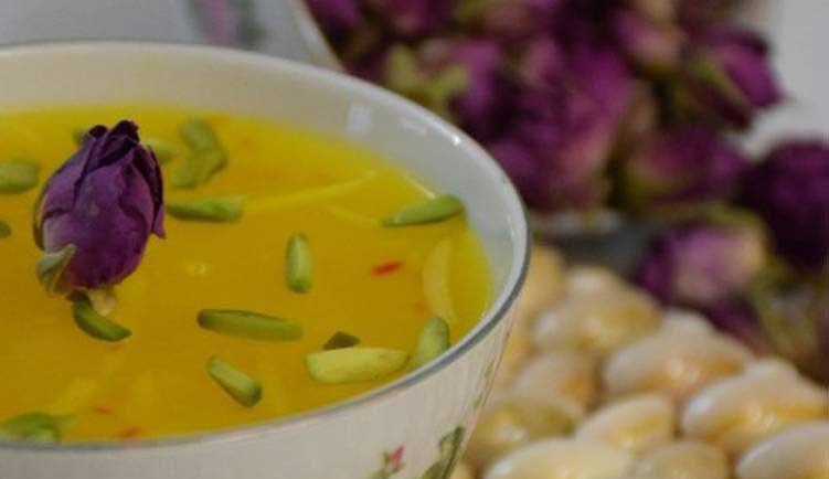 دسر خوشمزه و مقوی ماقوت با شیر