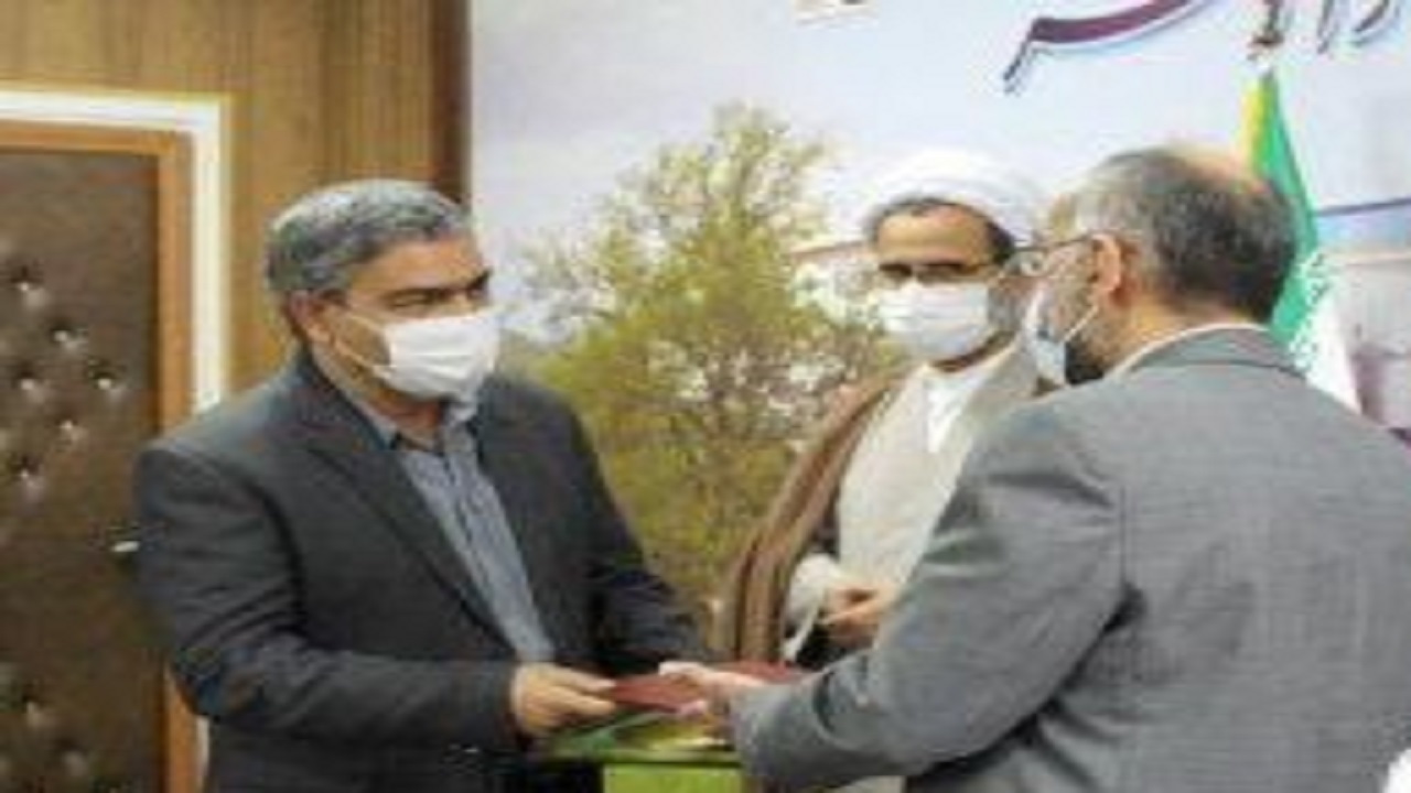 شهردار آزادشهر معرفی شد