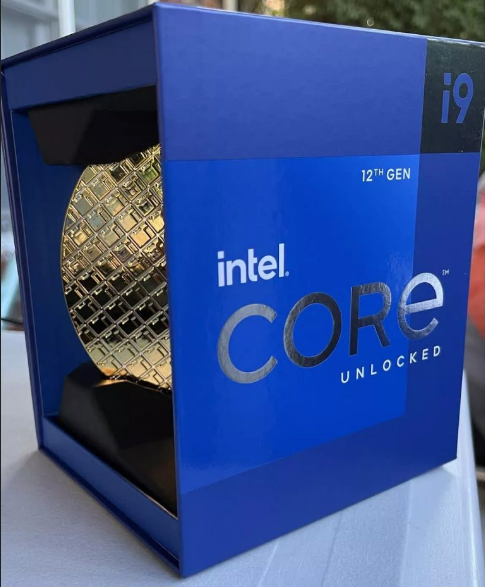 طرح بسته بندی پردازنده Core i9-12900K لو رفت