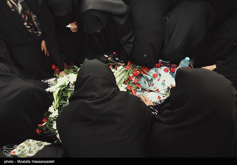 عکس/ پایان فراق 38 ساله مادر شهید
