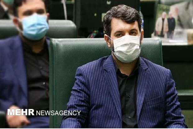 وزیر کار وارد شهرستان انگوت شد