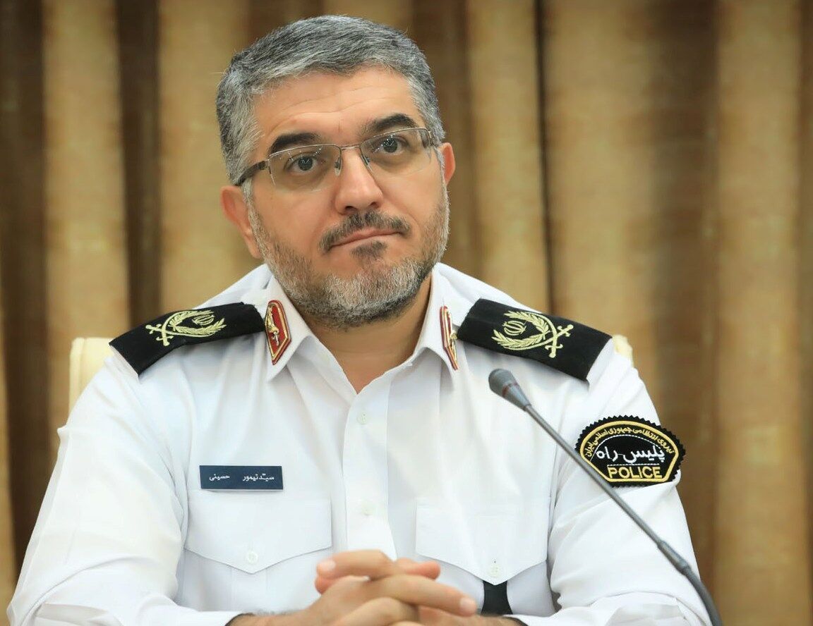انتقاد پلیس از کیفیت پایین خودروهای تولید داخل و جادههای غیراستاندارد