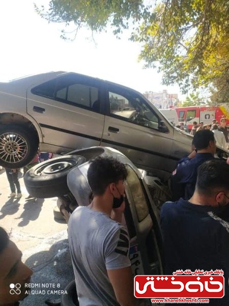 پرواز ۴۰۵ بر روی ۳ خودرو در میدان آیت‌الله صدر رفسنجان