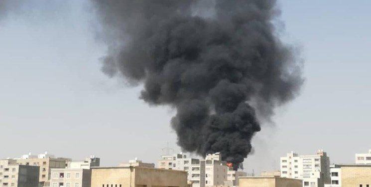 آتشسوزی پست برق در بندرعباس مهار شد