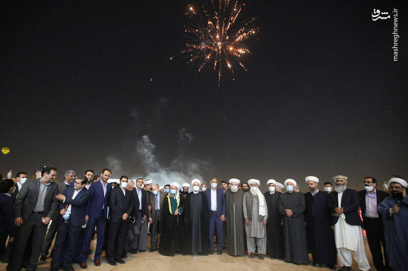 عکس/ بازدید میهمانان کنفرانس وحدت اسلامی از برج میلاد