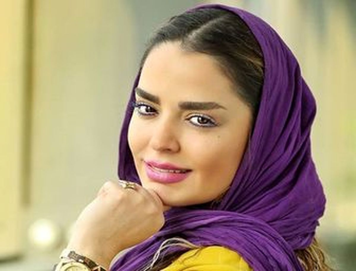 چهره‌ها/ عکس متفاوت از سپیده خداوردی در ماشین