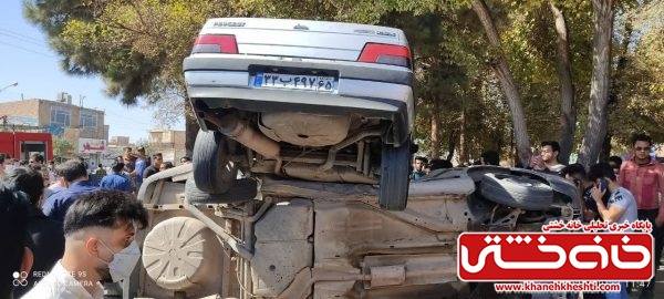 پرواز ۴۰۵ بر روی ۳ خودرو در میدان آیت‌الله صدر رفسنجان