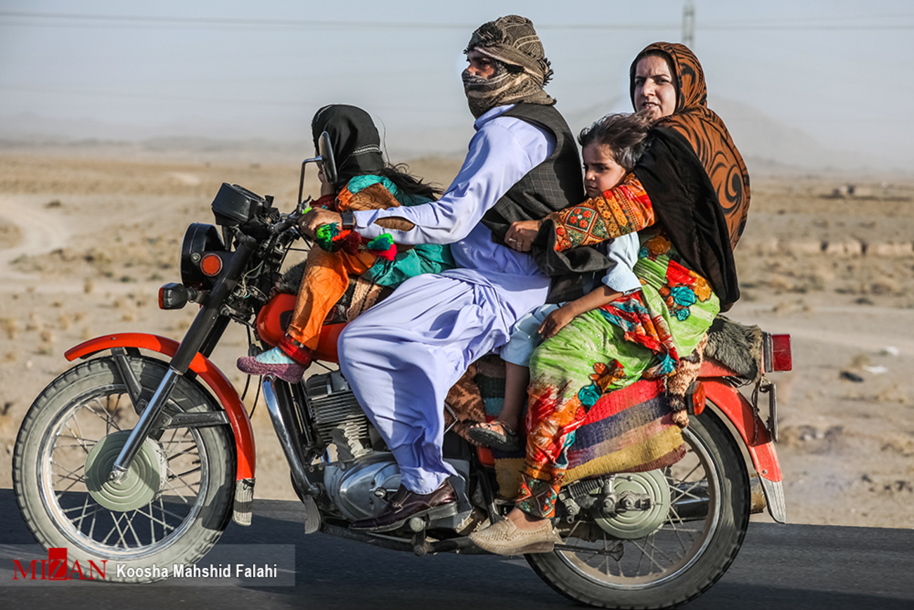 موتور سواری خانوادگی در سیستان و بلوچستان