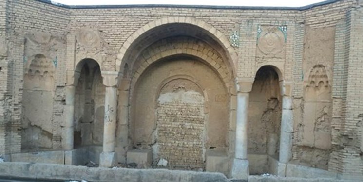 هزینه بازسازی قلعه اسفندیارخان فرخشهر از توان دولت خارج است