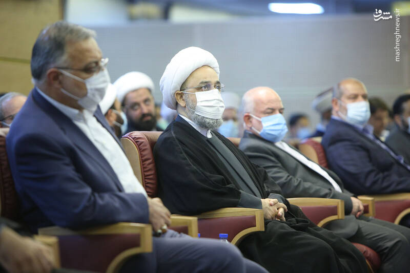 عکس/ بازدید میهمانان کنفرانس وحدت اسلامی از برج میلاد