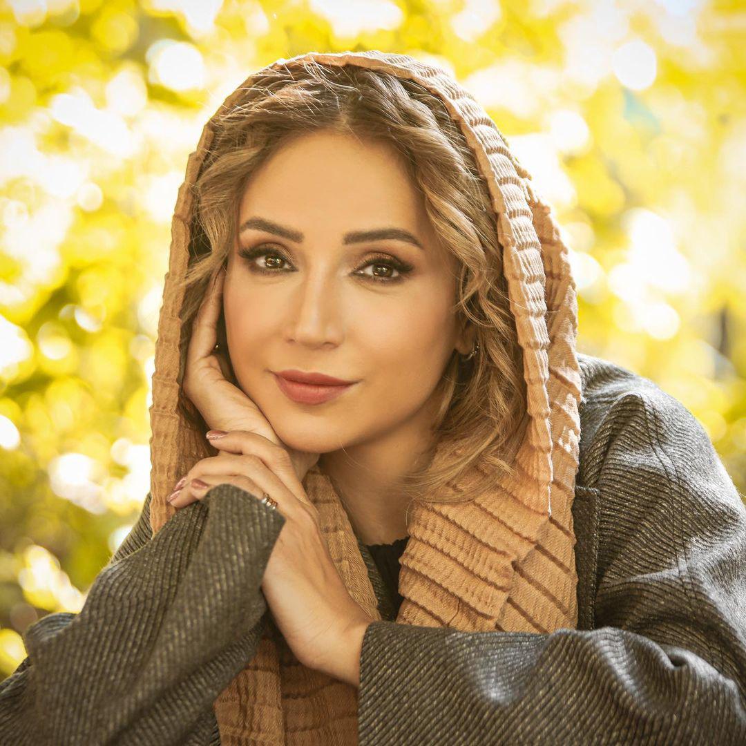 چهره‌ها/ استایل پاییز شبنم قلی خانی