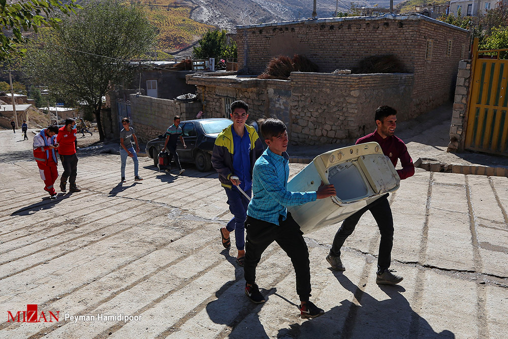 اردوی جهادی اصناف و بازاریان در روستای «دهگاه» بجنورد