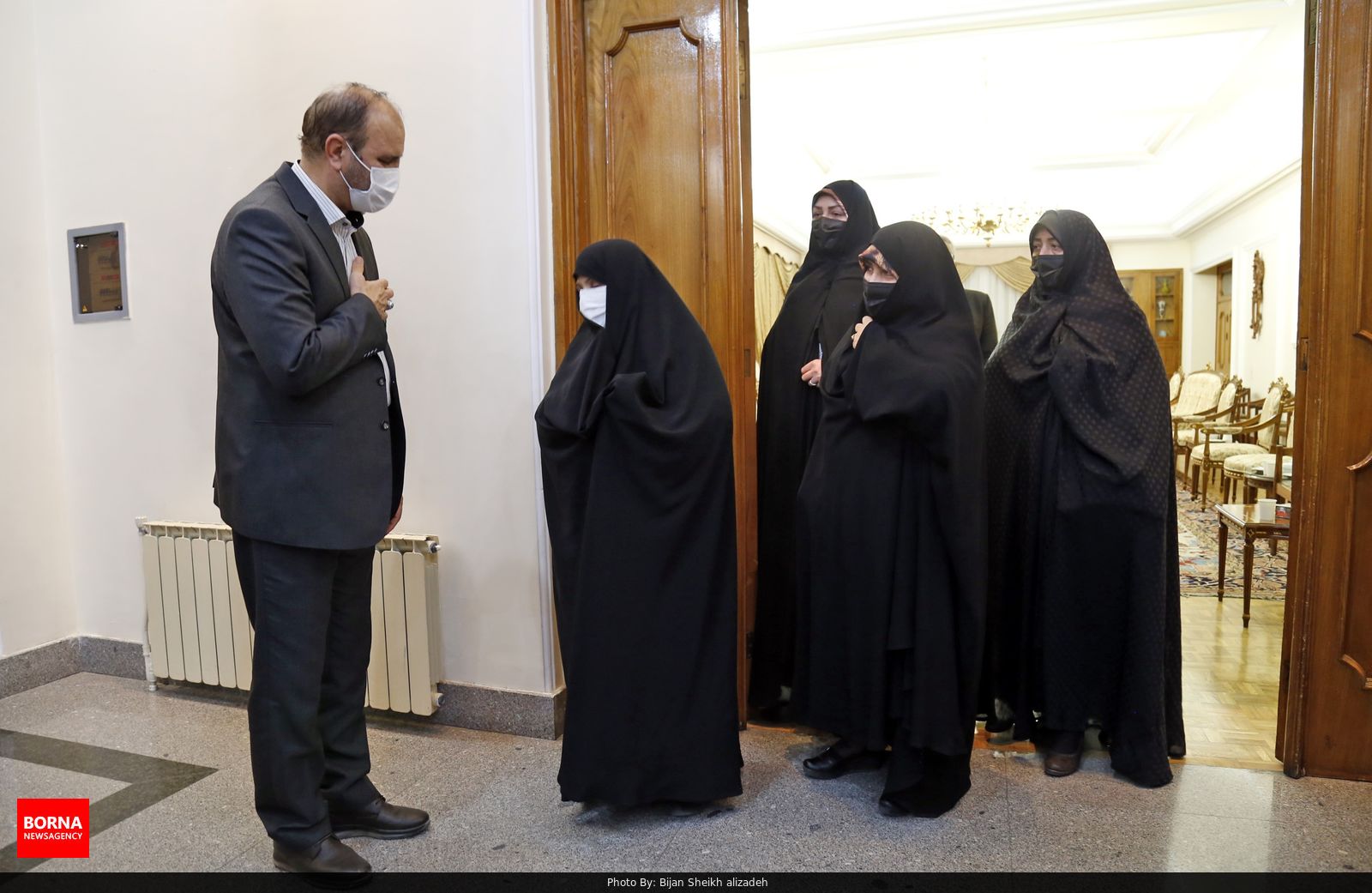 دیدار استاندار آذربایجان شرقی با جمعی از جانبازان
