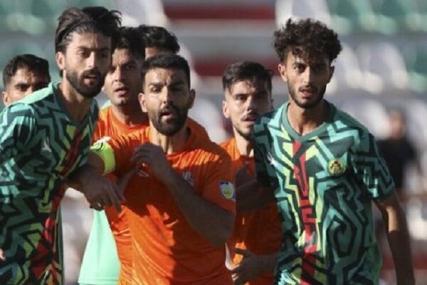یک بازی با حضور تماشاگر برگزار شد