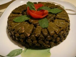  طرز تهیه «دلمه برگ مو» غذای پرطرفدار ترکی