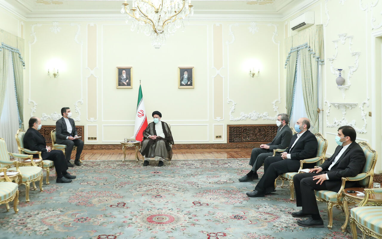اظهارات رئیس جمهور پس از دریافت استوارنامه سفرای قبرس و بلژیک