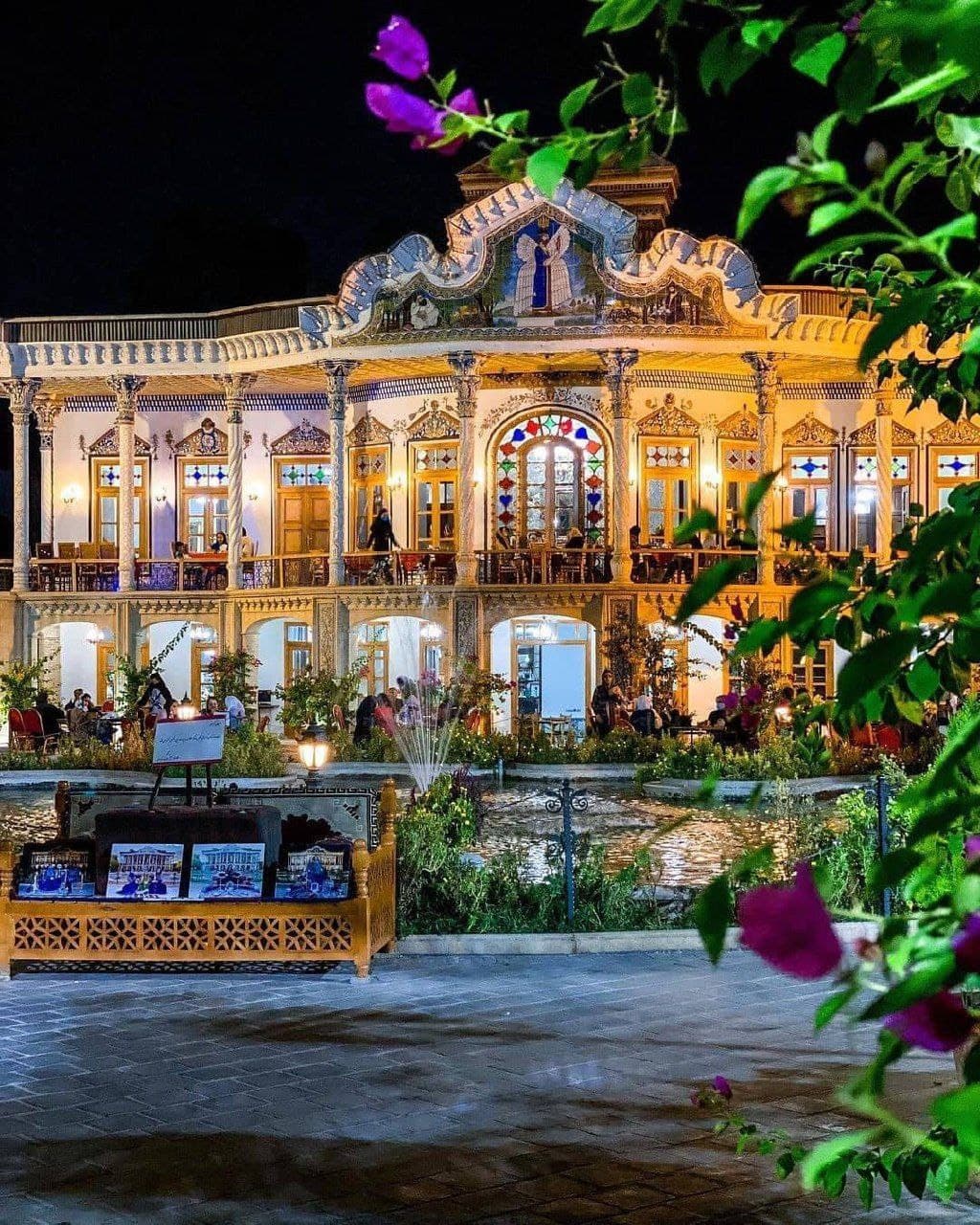 عمارت زیبای شاپوری در شیراز