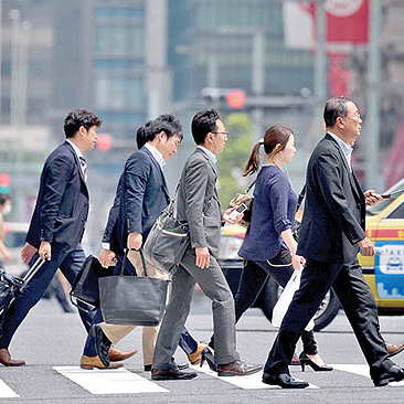ماجرای فرزندخواندگی مردان بزرگ سال در ژاپن