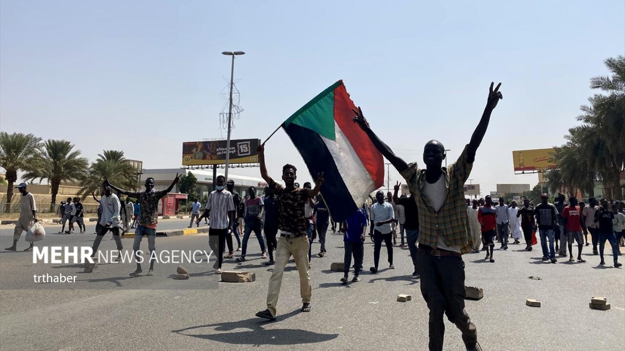 درگیری میان سربازان و معترضان در سودان