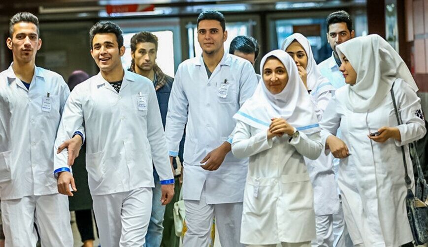 پذیرش در رشته‌های پزشکی و دندانپزشکی افزایش می‌یابد