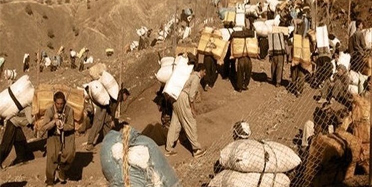 بازگشایی مرز گمشاد به روی کولبران