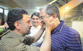 بازگشت به گذشته برای فرار از بنبست