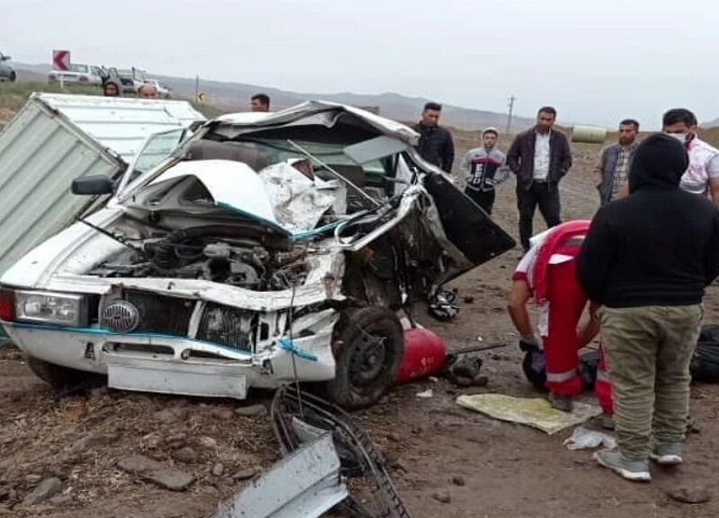 حادثه رانندگی در جاده پارس‌آباد با یک کشته و ۴ مصدوم