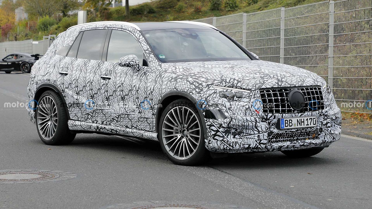 تصاویر جاسوسی از خودروی جدید مرسدس با نام احتمالی AMG GLC 43