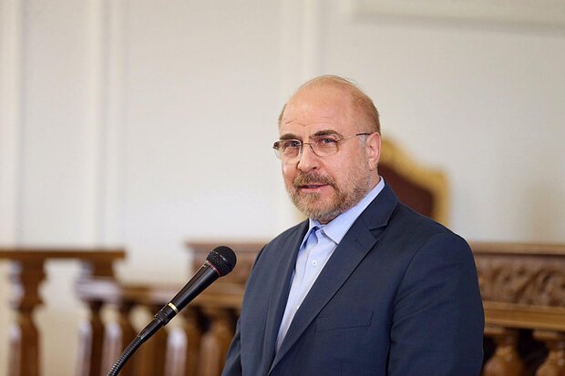 مأموریت قالیباف به کمیسیون انرژی جهت پیگیری اختلال در پمپ بنزین ها