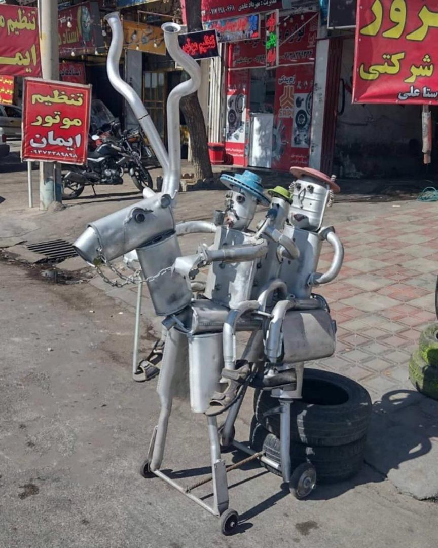 خلاقیت یک مغازه اگزوزی در شیراز