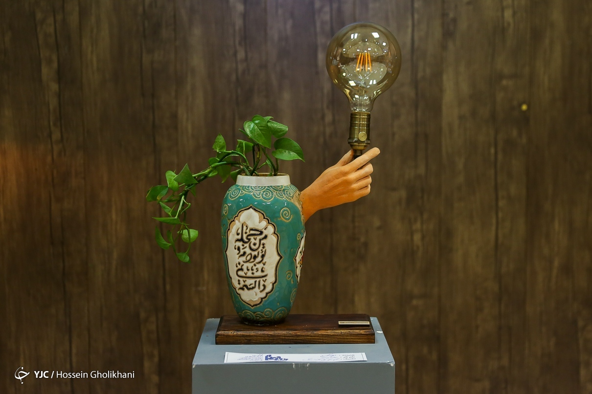 آثار هنرمندانه از جنس سفال و سرامیک 