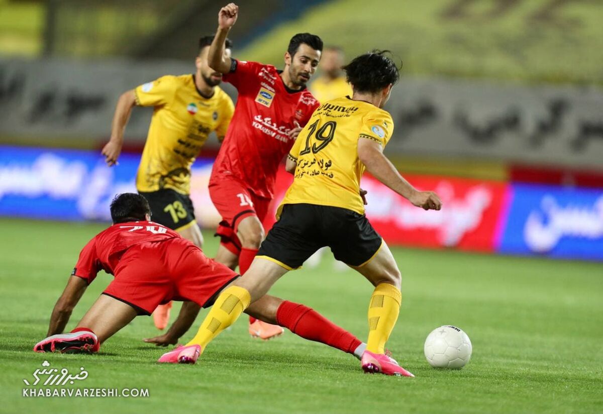 شانس سپاهان حتی از پرسپولیس بیشتر است