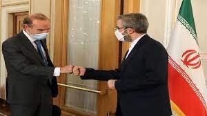 گفتگوی باقری و مورا پشت درهای بسته در ساختمان اتحادیه اروپا