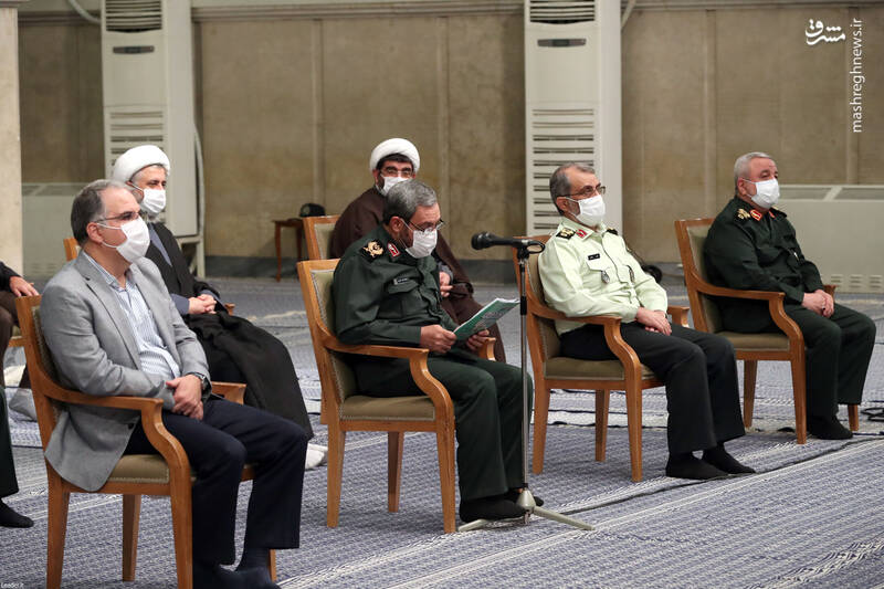 عکس/ دیدار دست‌اندرکاران کنگره شهدای استان زنجان با رهبر انقلاب