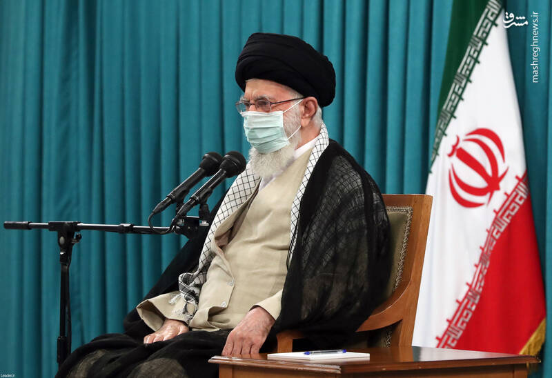 عکس/ دیدار دست‌اندرکاران کنگره شهدای استان زنجان با رهبر انقلاب