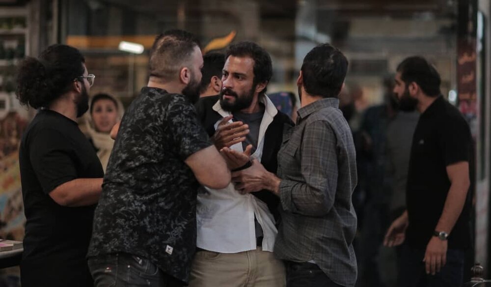 آغاز سزاوارانه برای یک «قهرمان»