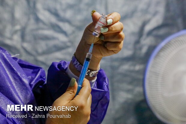 برنامه مراکز واکسیناسیون کرونا در شیراز؛ یکشنبه ۹ آبان