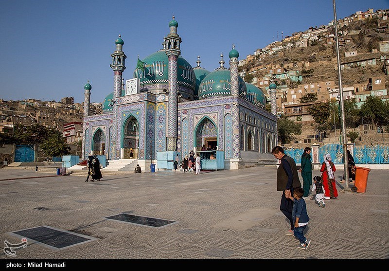 زیبایی افغانستان؛ زیارت سخی در دامنه ی کوه آسمایی