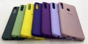 به درد نخورترین کاور گوشی دنیا؛ جعبه شکلات!