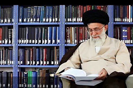 علما و روحانیون بزرگ به چه کتابهای داستانی علاقه داشتهاند؟