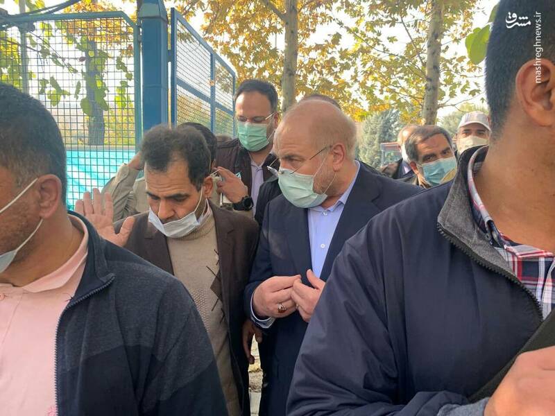 گفت‌وگوی صمیمانه قالیباف با مردم در نماز جمعه تهران