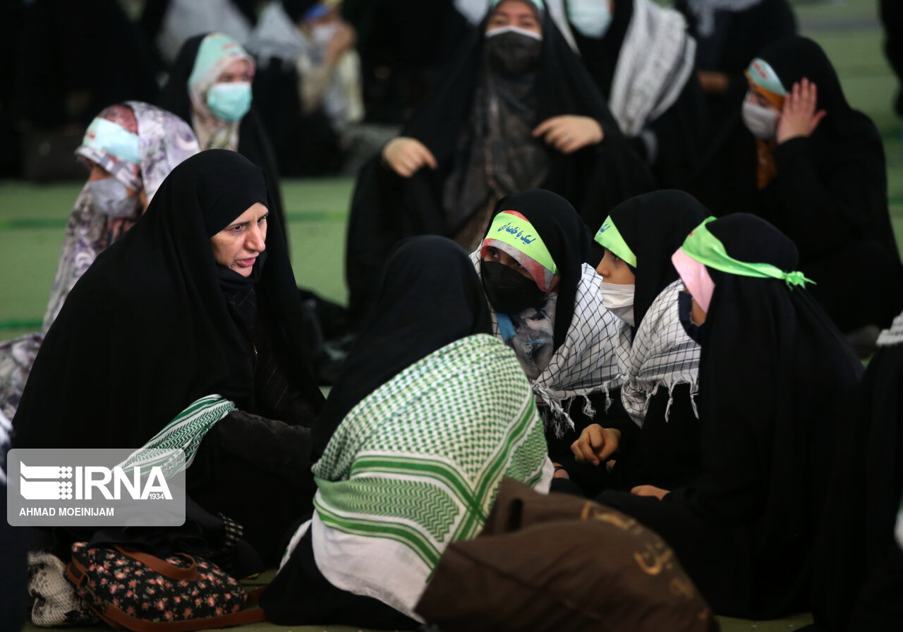عکس/ حاشیه های نماز عبادی - سیاسی جمعه تهران