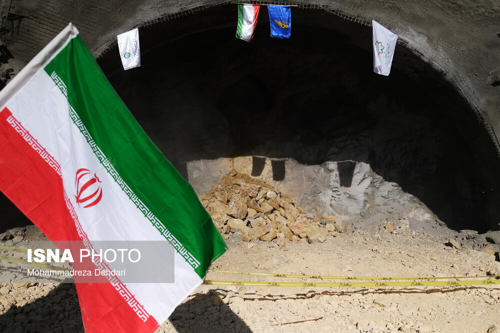 پایان حفاری تونل‌های بزرگراه سپهبد سلیمانی شیراز