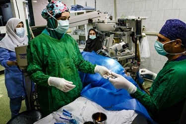 انجام ۶۰ عمل جراحی رایگان چشم در تبریز