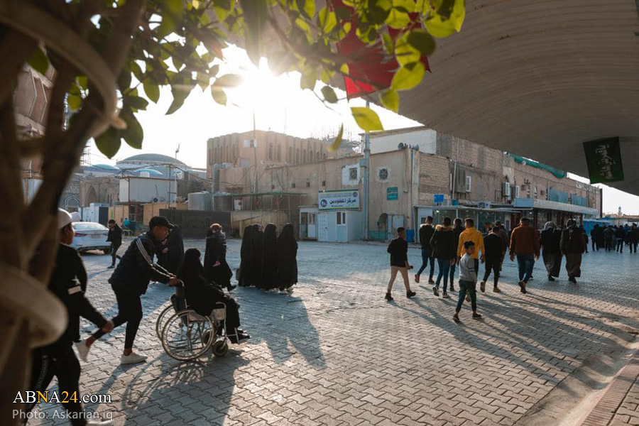 حال و هوای زائران در حرم مطهر امامین عسکریین(ع)