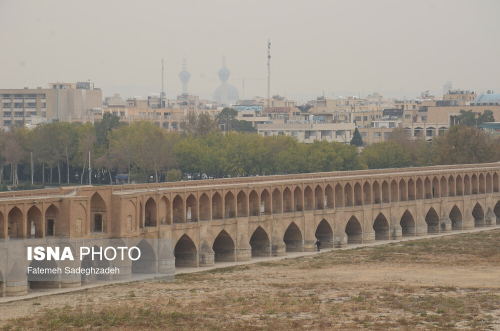 عکس/ اصفهان، رکورددار آلوده‌ترین کلان‌شهر کشور  