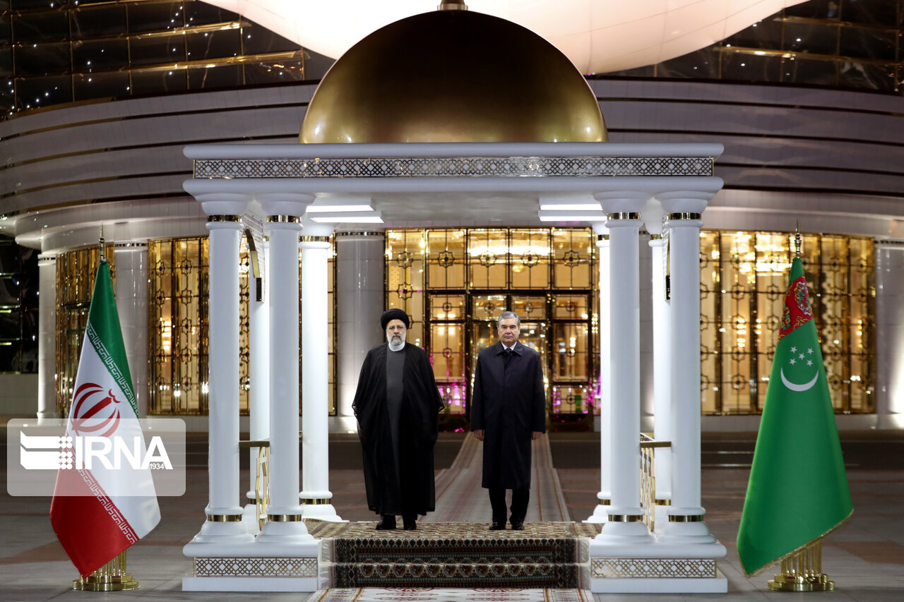 عکس/ در حاشیه سفر رییس جمهوری به کشور ترکمنستان