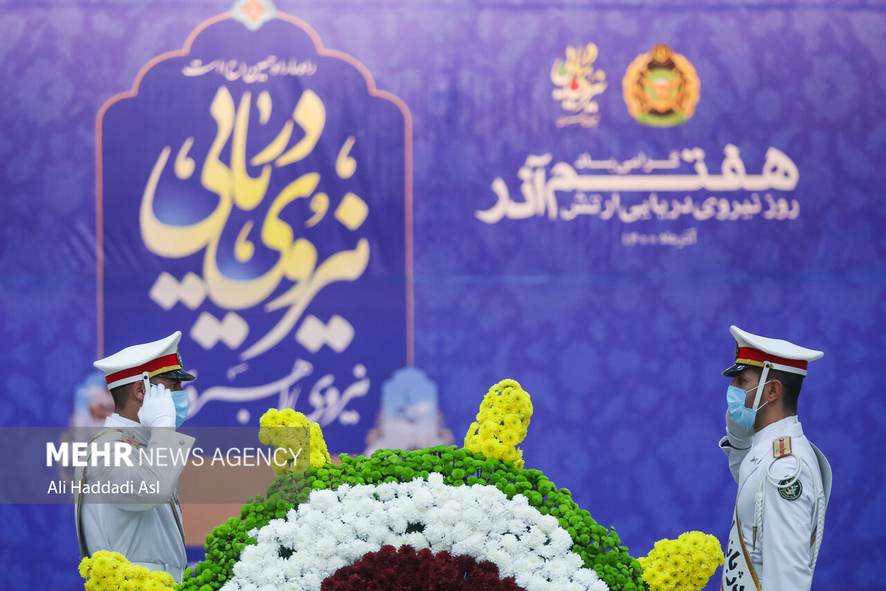 عکس/ تجدید میثاق نیروی دریایی ارتش با بنیانگذار انقلاب اسلامی 