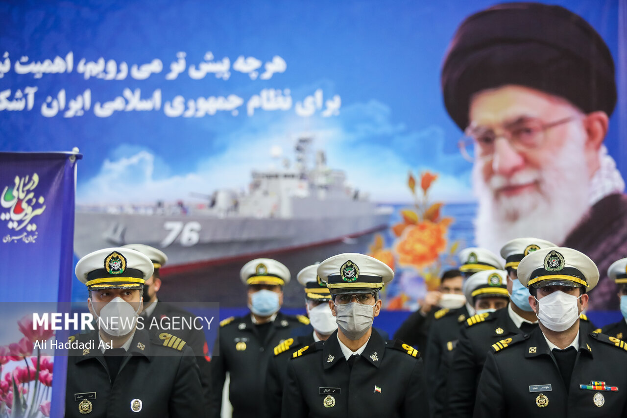 عکس/ تجدید میثاق نیروی دریایی ارتش با بنیانگذار انقلاب اسلامی 
