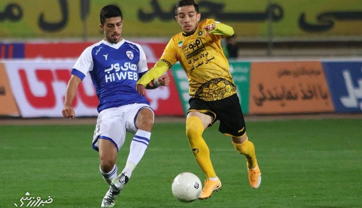 واکنش عجیب احمدزاده به سوال در مورد پرسپولیس